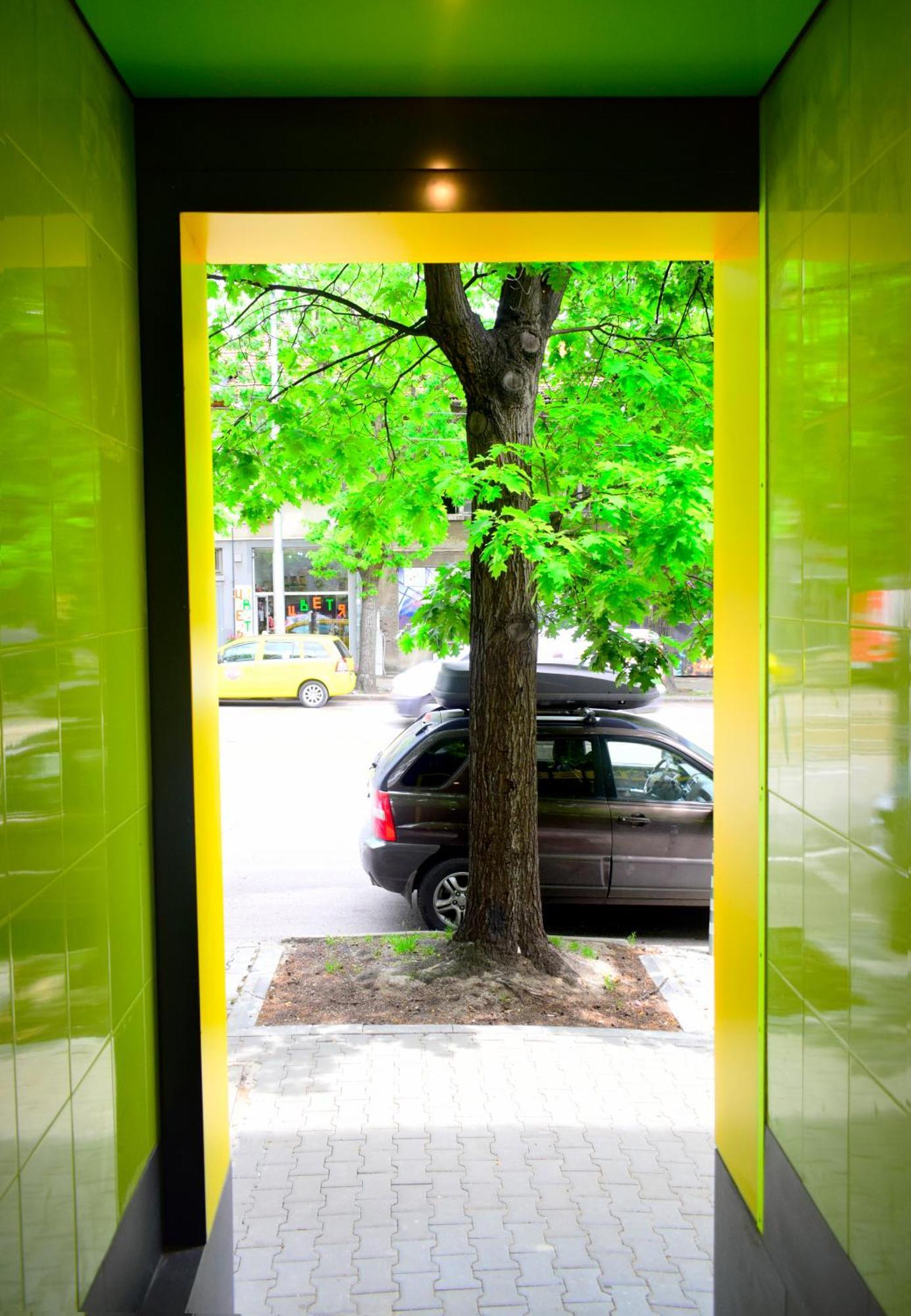 Green Cube Capsule Hostel Sofia Exterior foto